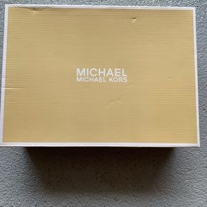 Michal Khors